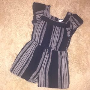 Old Navy girls size 4t romper